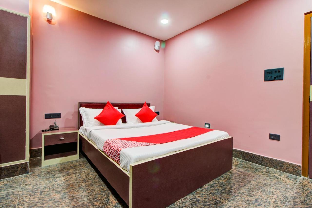 Oyo 16871 Anant Home Stay Шиллонг Экстерьер фото