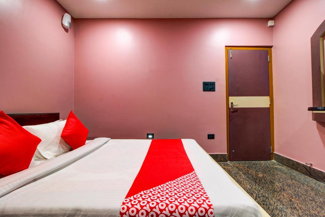 Oyo 16871 Anant Home Stay Шиллонг Экстерьер фото